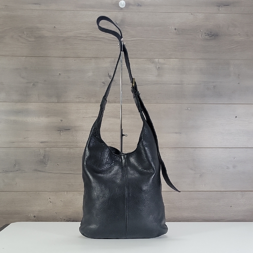 Duluth Trading Co. Black Leather Hobo Crossbody Shoulder Bag